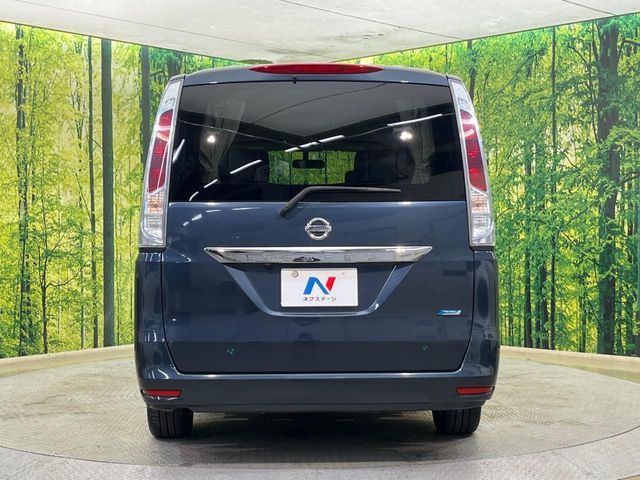 NISSAN SERENA  WG 2011