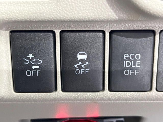 DAIHATSU CAST STYLE 2015