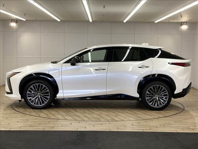 TOYOTA LEXUS RZ450e 2024