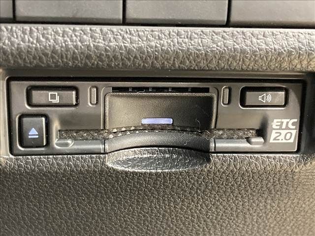 TOYOTA RAV4 4WD 2023