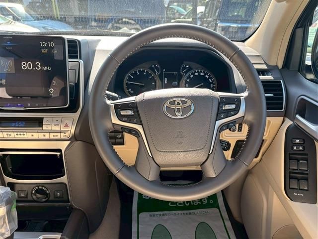 TOYOTA LANDCRUISER PRADO 2023