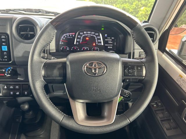 TOYOTA LANDCRUISER 70 2025