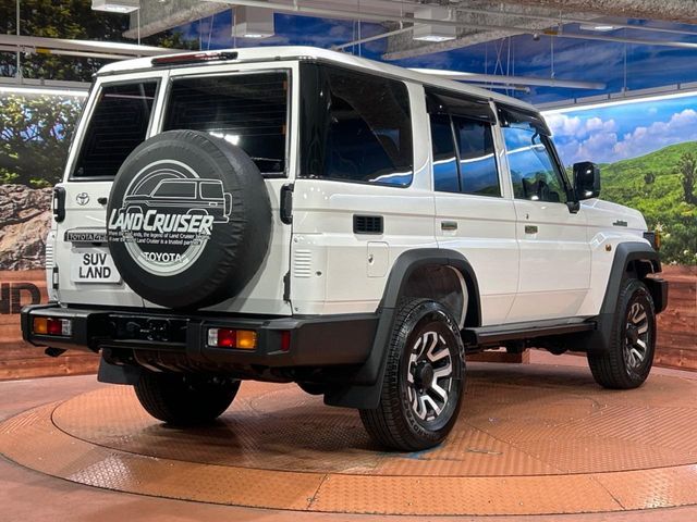 TOYOTA LANDCRUISER 70 2025