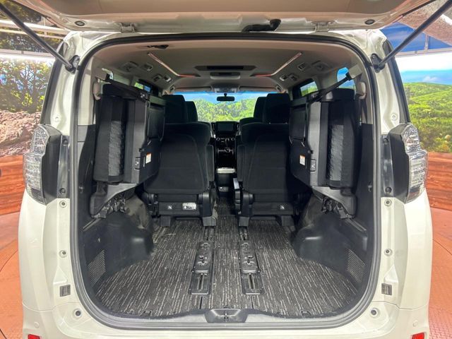 TOYOTA VELLFIRE 2015