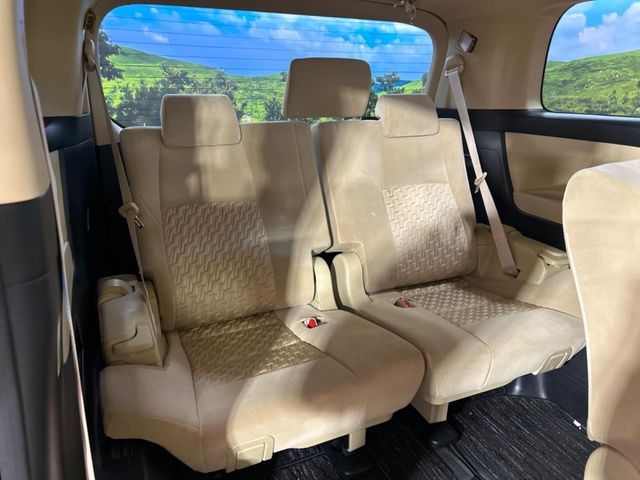 TOYOTA VELLFIRE 2015