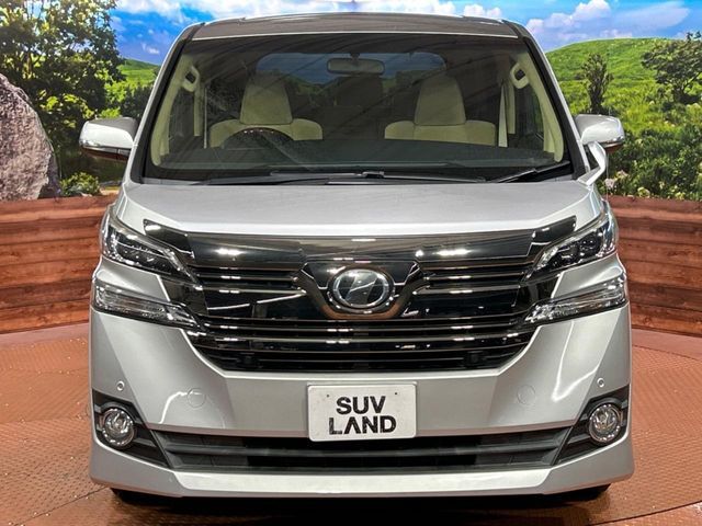 TOYOTA VELLFIRE 2015