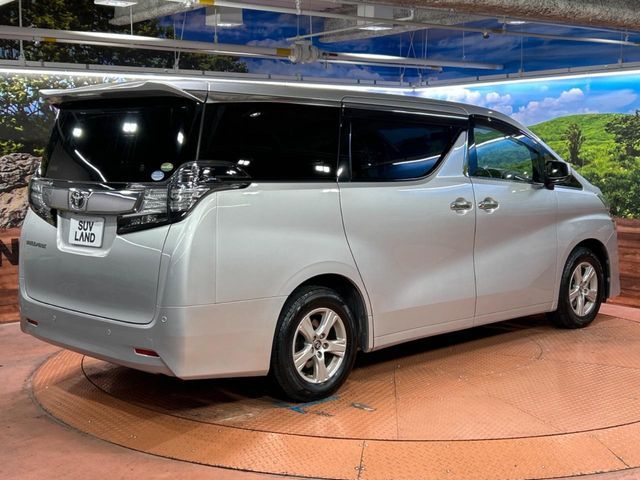 TOYOTA VELLFIRE 2015