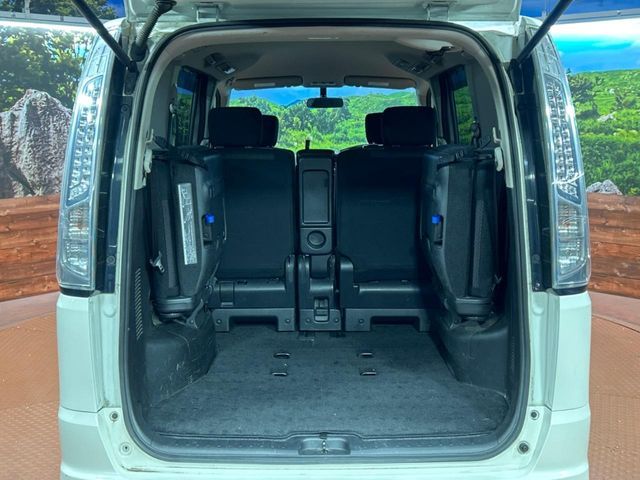 NISSAN SERENA  S-HYBRID 2012