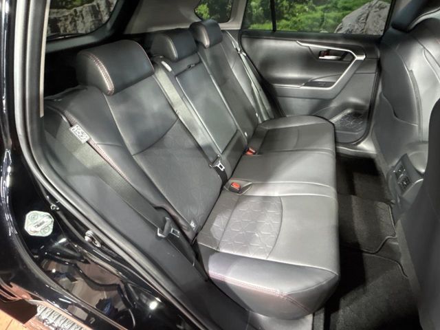 TOYOTA RAV4 4WD 2022