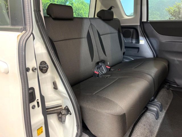 MITSUBISHI DELICA D:2 2WD 2011