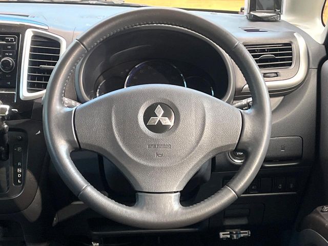 MITSUBISHI DELICA D:2 2WD 2011