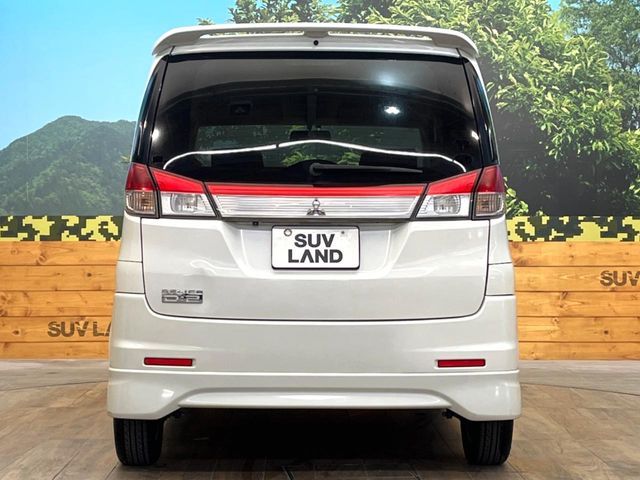 MITSUBISHI DELICA D:2 2WD 2011