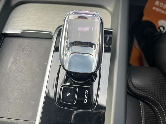 VOLVO VOLVO V60 2023