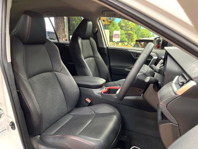 TOYOTA RAV4 4WD 2023