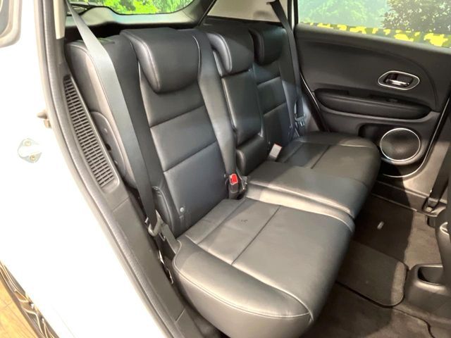 HONDA VEZEL HYBRID 2017