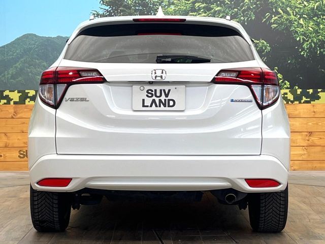 HONDA VEZEL HYBRID 2017