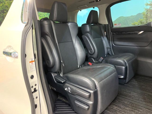 TOYOTA VELLFIRE  HYBRID 4WD 2019