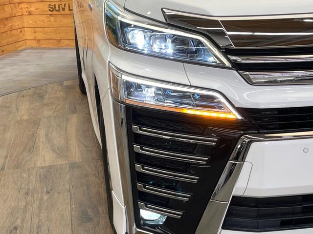 TOYOTA VELLFIRE  HYBRID 4WD 2019