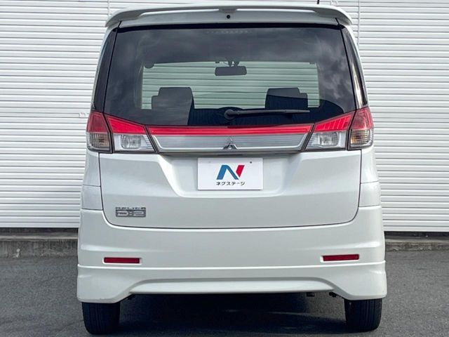 MITSUBISHI DELICA D:2 2WD 2011