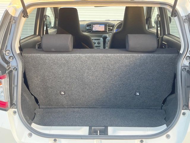 TOYOTA PIXIS EPOCH 2017