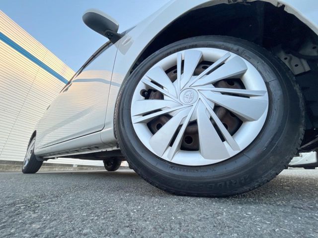 TOYOTA PIXIS EPOCH 2017