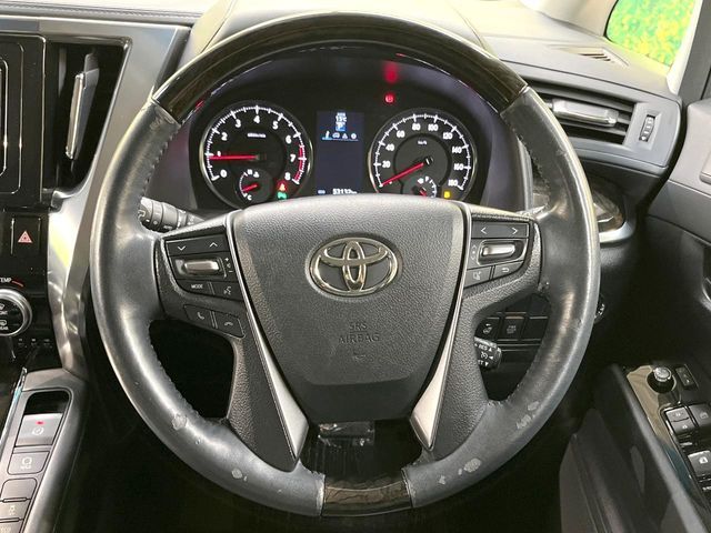 TOYOTA VELLFIRE 2015