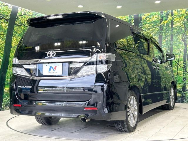 TOYOTA VELLFIRE 2012