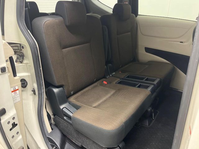 TOYOTA SIENTA HYBRID 2015