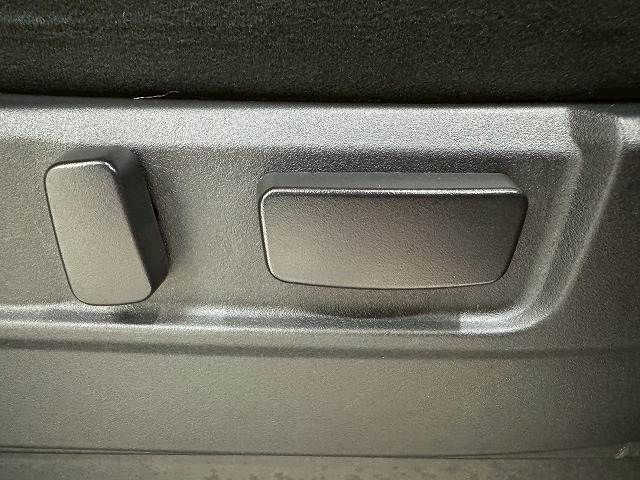 MITSUBISHI DELICA D:5 4WD 2019