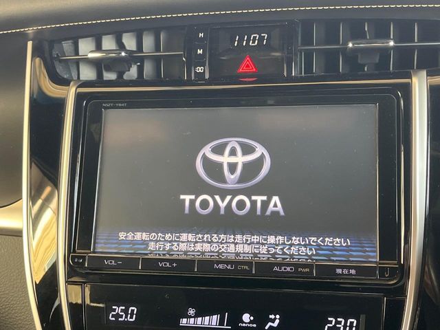 TOYOTA HARRIER 4WD 2014