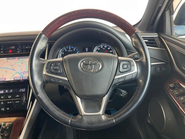TOYOTA HARRIER 4WD 2014