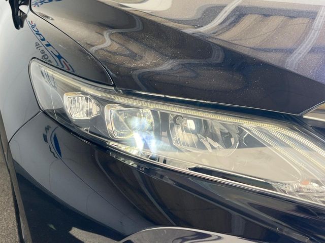 TOYOTA HARRIER 4WD 2014