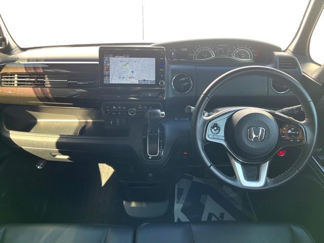 HONDA N BOX CUSTOM 2019