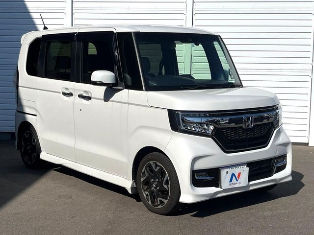 HONDA N BOX CUSTOM 2019