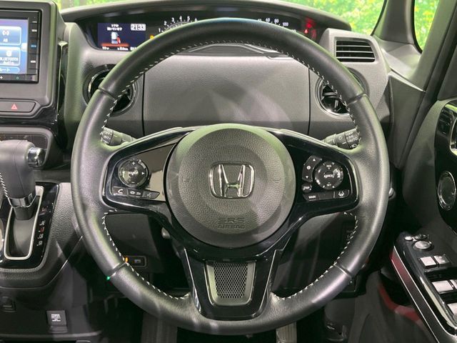 HONDA N BOX CUSTOM 2021