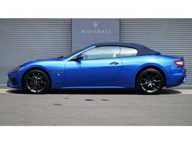 MASERATI MASERATI GRANCABRIO 2018