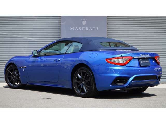 MASERATI MASERATI GRANCABRIO 2018