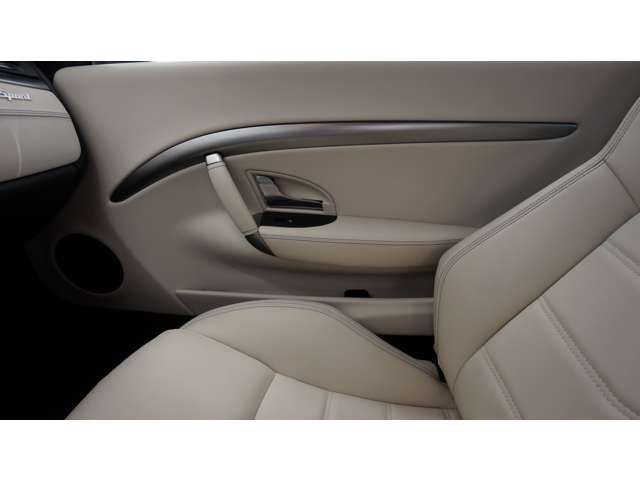 MASERATI MASERATI GRANCABRIO 2018