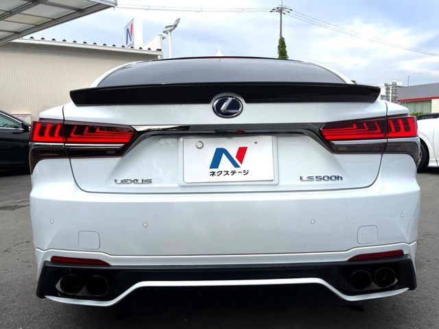 TOYOTA LEXUS LS500h 2018