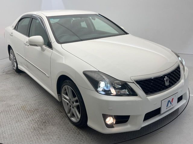 TOYOTA CROWN sedan 2011