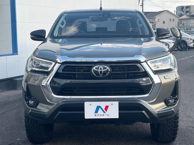 TOYOTA HILUX 4WD 2021