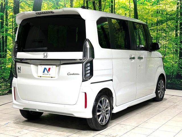HONDA N BOX CUSTOM 2023