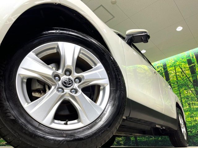 TOYOTA HARRIER 2WD 2022