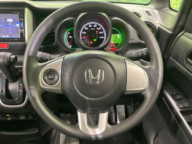 HONDA N BOX 2016