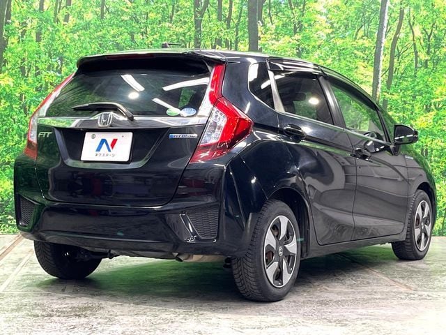 HONDA FIT HYBRID 2016