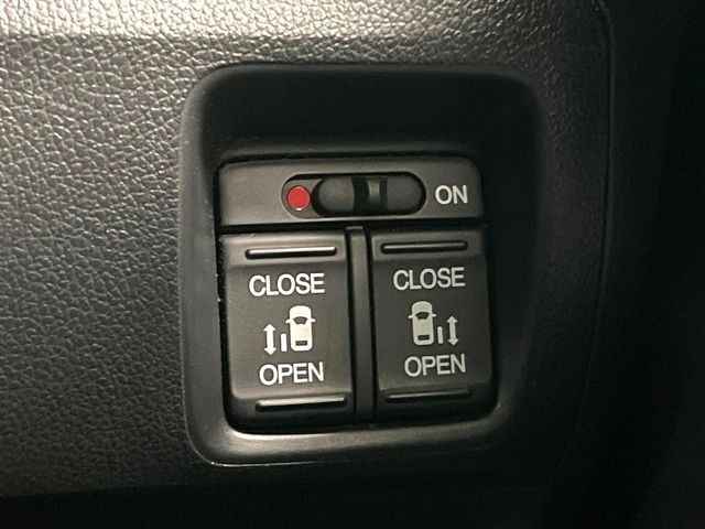 HONDA N BOX CUSTOM 2015