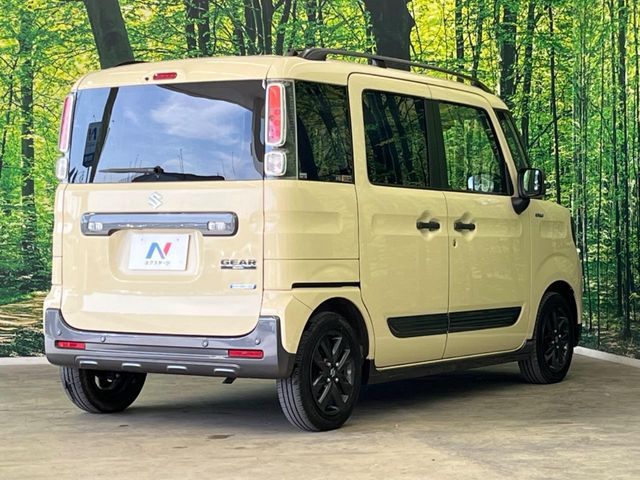 SUZUKI Spacia GEAR 2022