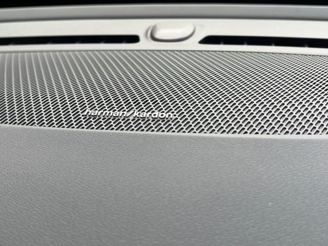 VOLVO VOLVO XC40 2022