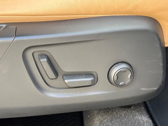 VOLVO VOLVO XC40 2022