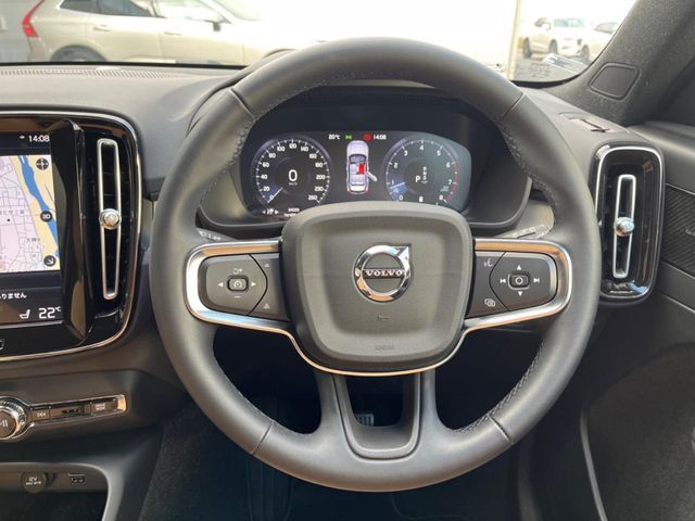 VOLVO VOLVO XC40 2022